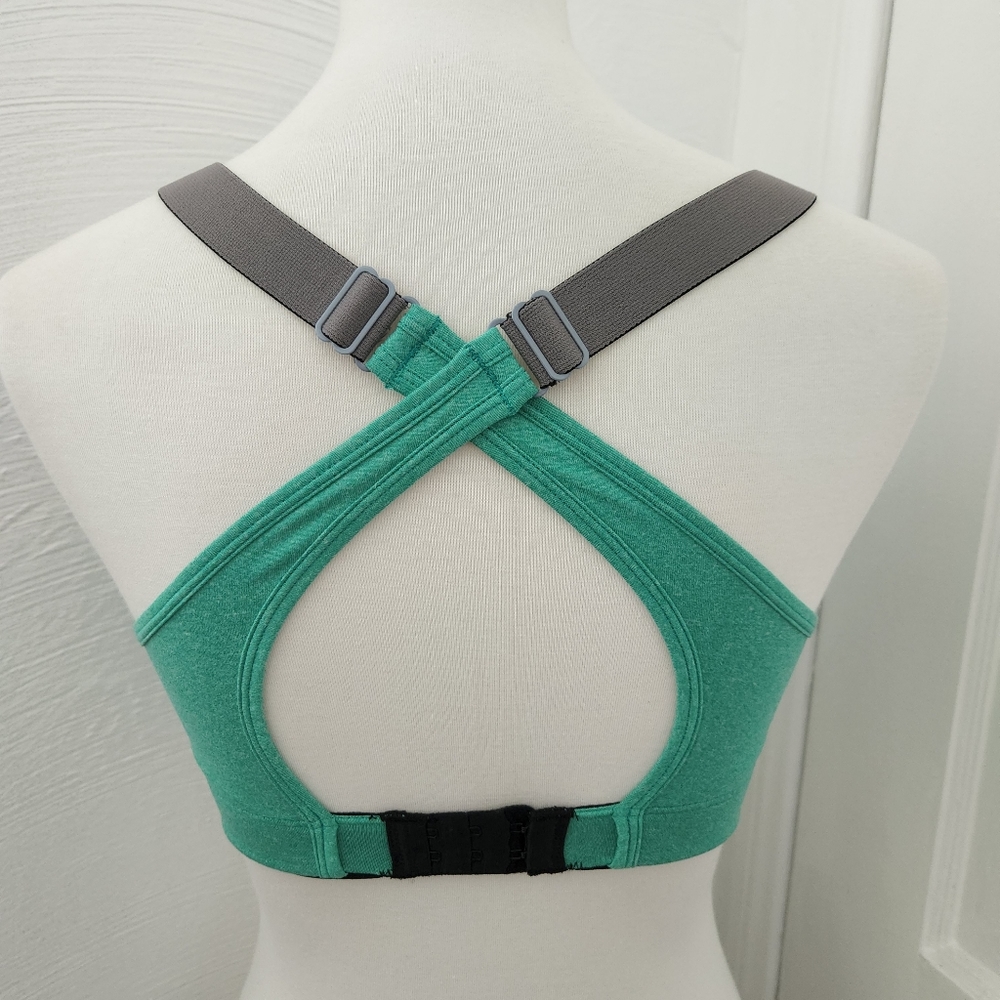 EUC Lole Luma Green Sports Bra Small Adjutable Crossover - Picture 3 of 7